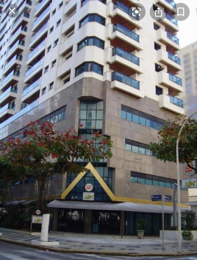 Flat Capitania Varam Guaruja